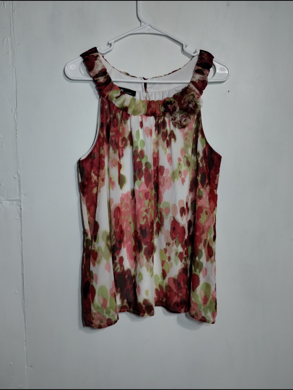 AB Studio Floral Ruffle Neck Camisole - Red, Green, White
